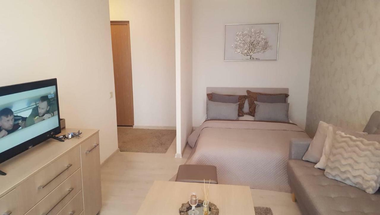 Lieporiu Apartamentai Šiauliai Buitenkant foto